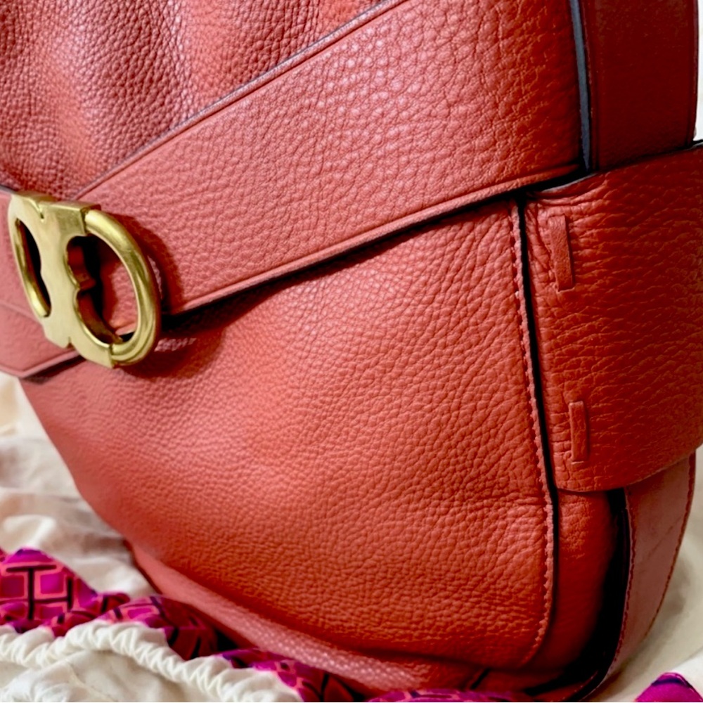 Authentic Tory Burch red pebble grain leather crossbody bag